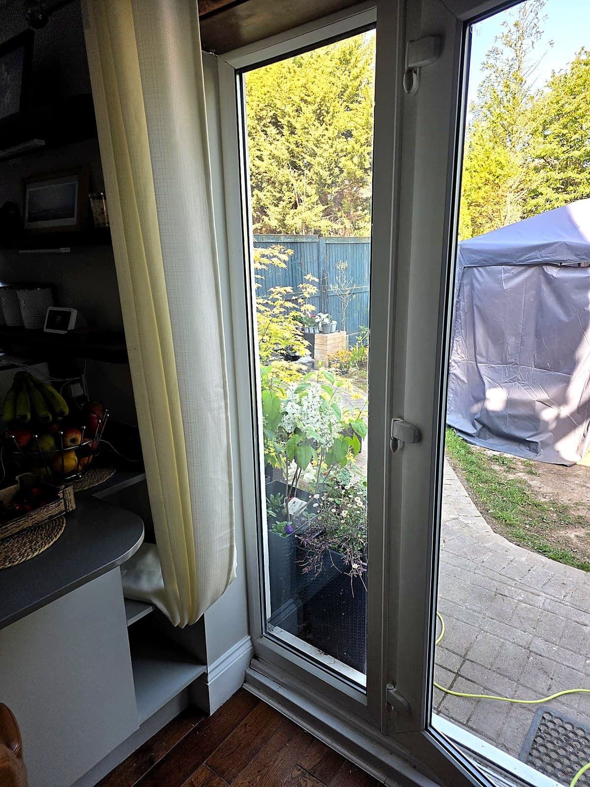 Obscure glazed panel replaced